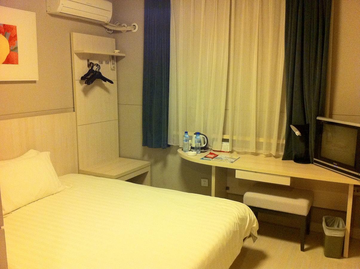 Jinjiang Inn Wuhan Optical Valley Finance Habour Ngoại thất bức ảnh